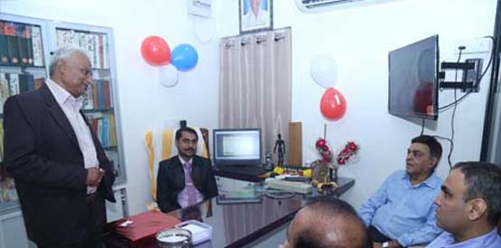 oro dental health care centre in gandhinagar
