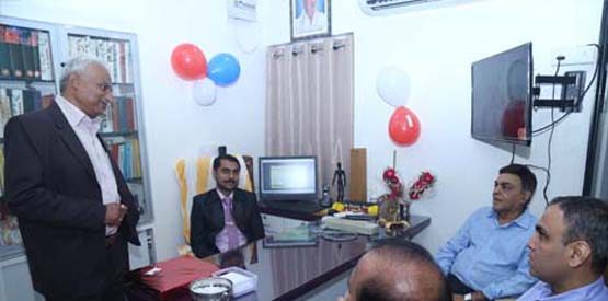 oro dental health care centre in gandhinagar